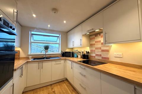 undefined, Coopers Court , 142 High Street