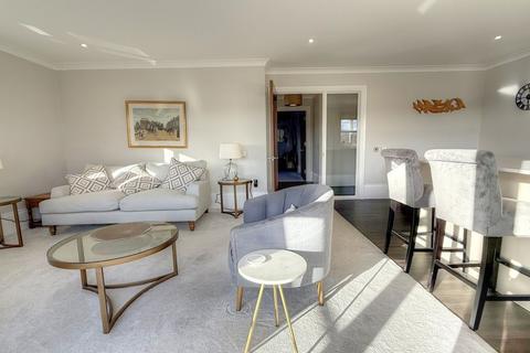 2 bedroom apartment for sale, Farnham Road, Liss GU33