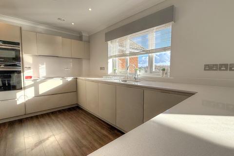 undefined, Farnham Road, Liss GU33