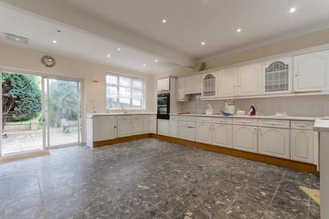 undefined, Pembroke Road, London, E17