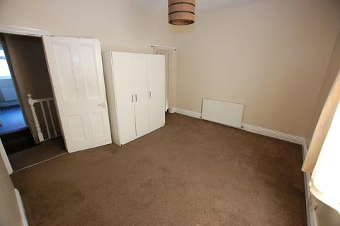 2 bedroom terraced house to rent, Booth Street, Greater Manchester OL6