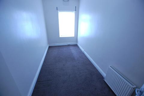2 bedroom terraced house to rent, Booth Street, Greater Manchester OL6