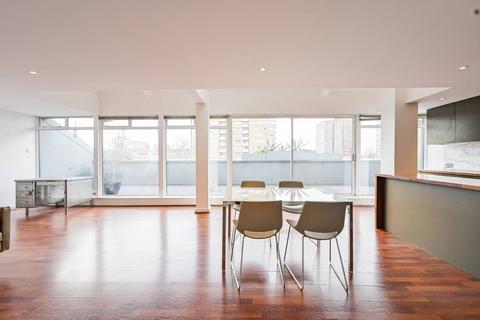 Bartholomew Square, Clerkenwell, London, EC1V