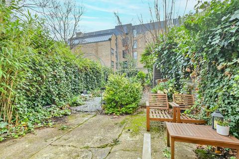 1 bedroom flat for sale, Mildmay Grove South, Islington, London, N1