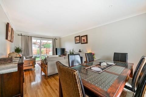 undefined, Cleveland Gardens, Worcester Park, KT4