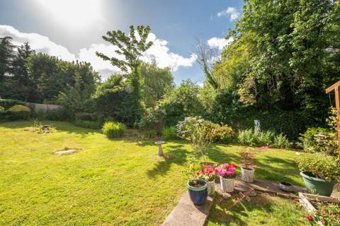 2 bedroom flat for sale, Sunrise View, Mill Hill, London, NW7