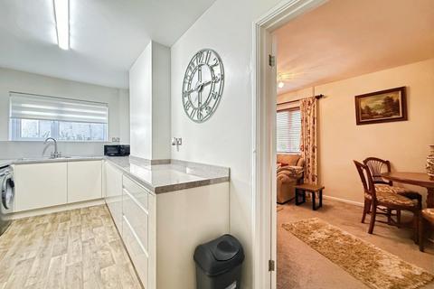 undefined, Cadle Crescent, Portmead, Swansea, West Glamorgan, SA5