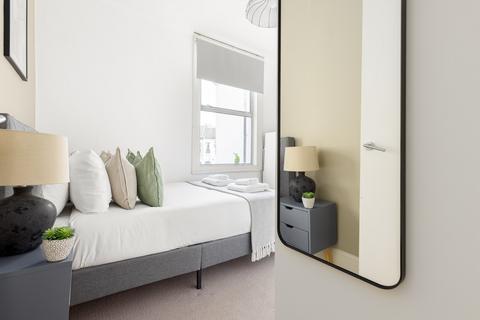 undefined, Battersea Rise