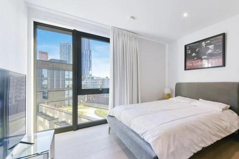 undefined, Viaduct Gardens, London SW11