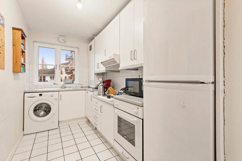 undefined, Brompton Park Crescent, Seagrave Road, West Brompton, London