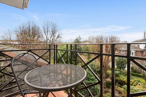 1 bedroom flat for sale, Brompton Park Crescent, Seagrave Road, West Brompton, London