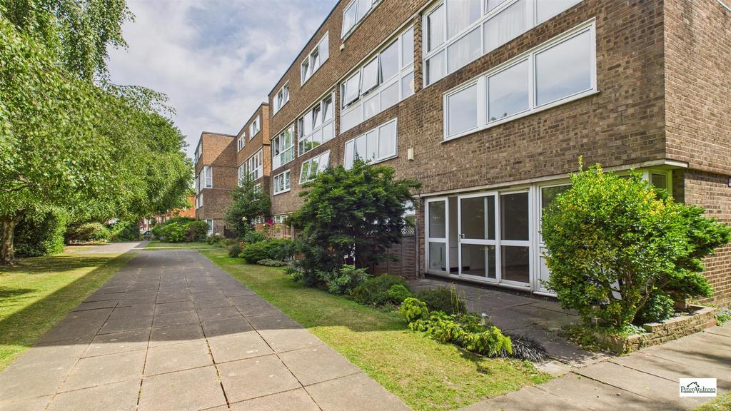 CAM02085 G0-PR0175-STILL010.jpg