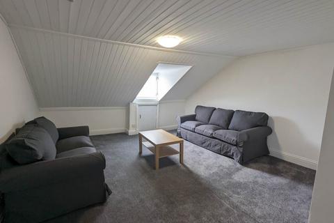 undefined, 1 South Tay Street, Attic Flat, ,
