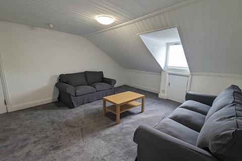 undefined, 1 South Tay Street, Attic Flat, ,