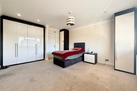 undefined, Foxbury Close, Old Bedford Road Area, Luton, Bedfordshire, LU2 7BQ