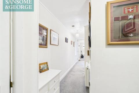 2 bedroom apartment for sale, Glenapp Grange, Mortimer Common, Reading, Berkshire, RG7