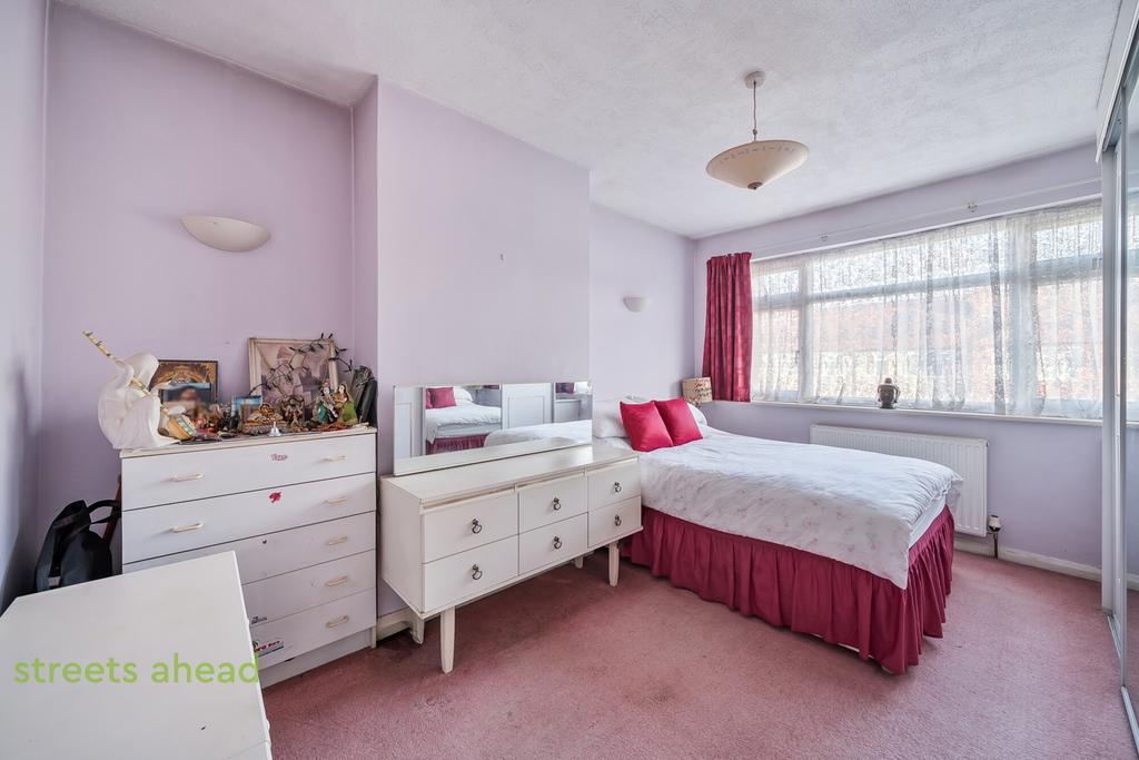 Feb5b90c-94fe-45a...