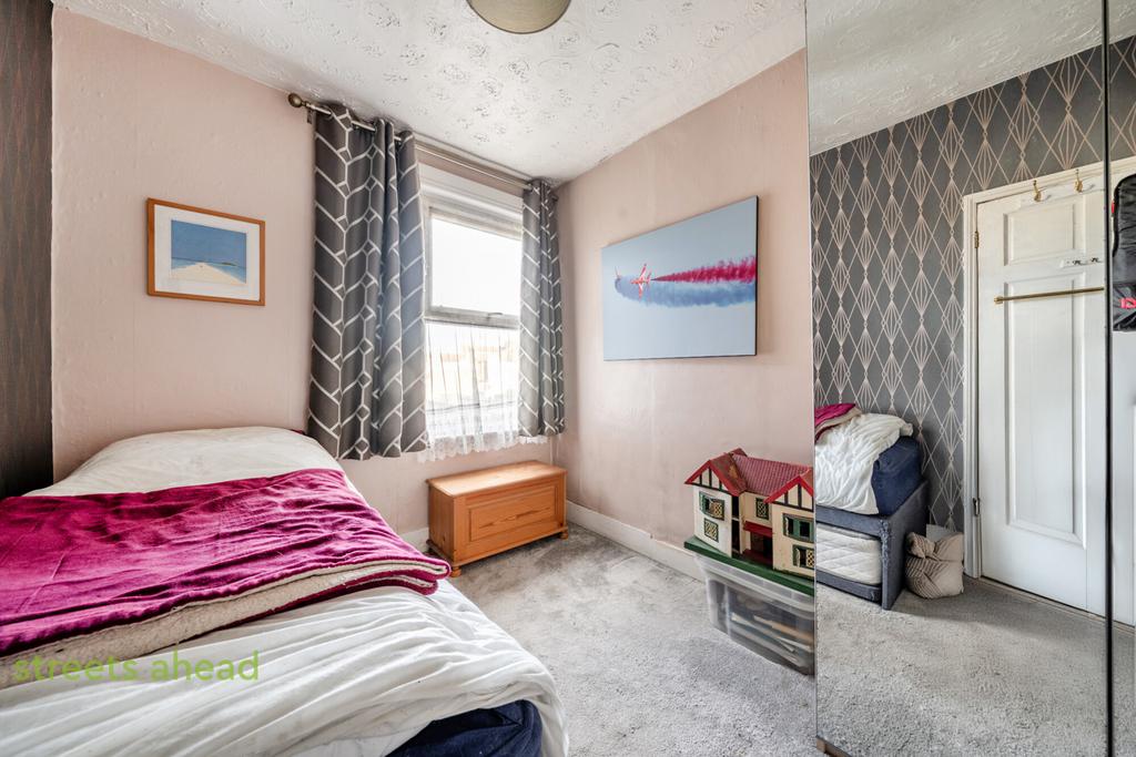 D539f470-db5f-46c...