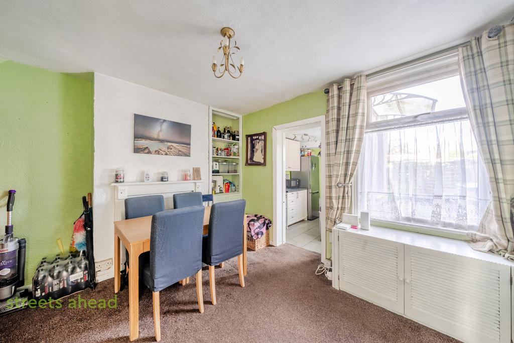 6f962f56-2ea8-4d1...