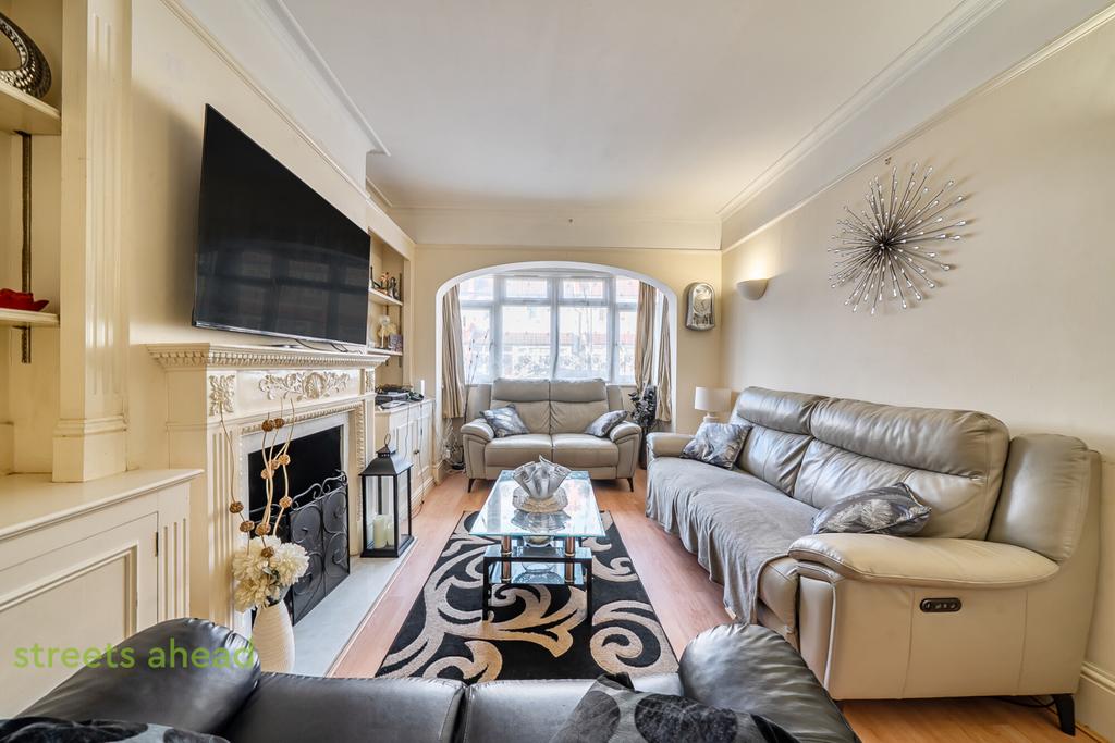 57e924bc-c5f3-420...