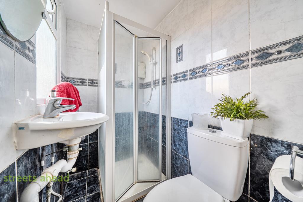 4a8a2bed-e340-4c2...