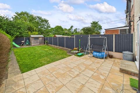 3 bedroom semi-detached house for sale, Gleneagles Avenue, Leicester