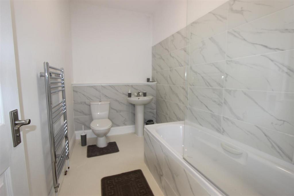 Bathroom/W,C