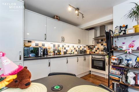 1 bedroom flat to rent, Wolverstone Drive, Brighton