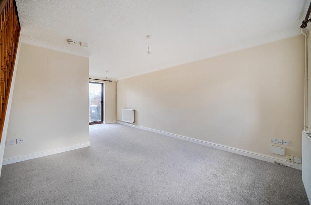15 College Road