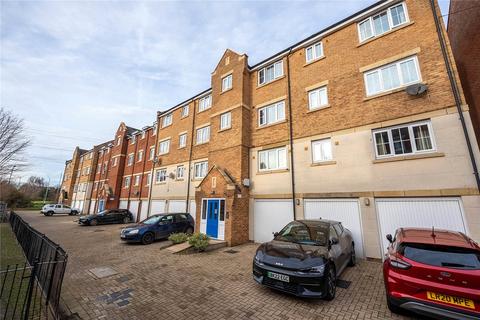 undefined, Bramley Court, Bedfordshire LU5