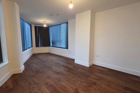 undefined, Flat ,  Green Lane, London