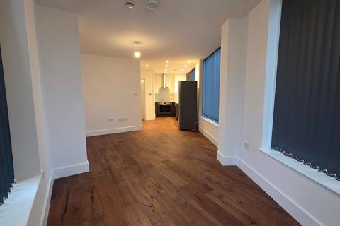 undefined, Flat ,  Green Lane, London