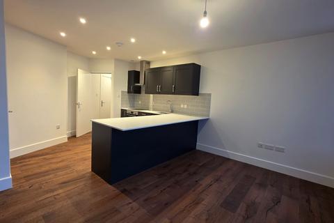 undefined, Flat ,  Green Lane, London