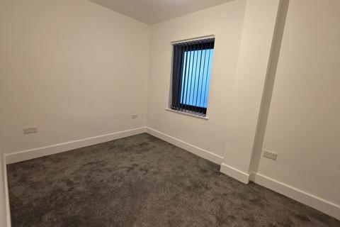 undefined, Flat ,  Green Lane, London