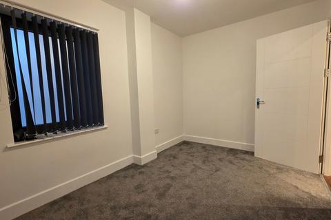 undefined, Flat ,  Green Lane, London