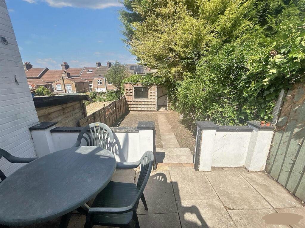 Whats App Image 2025-12-12 at 11.50.48 PM (3).jpeg