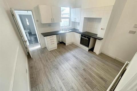 undefined, Cowper Street, Luton, Bedfordshire