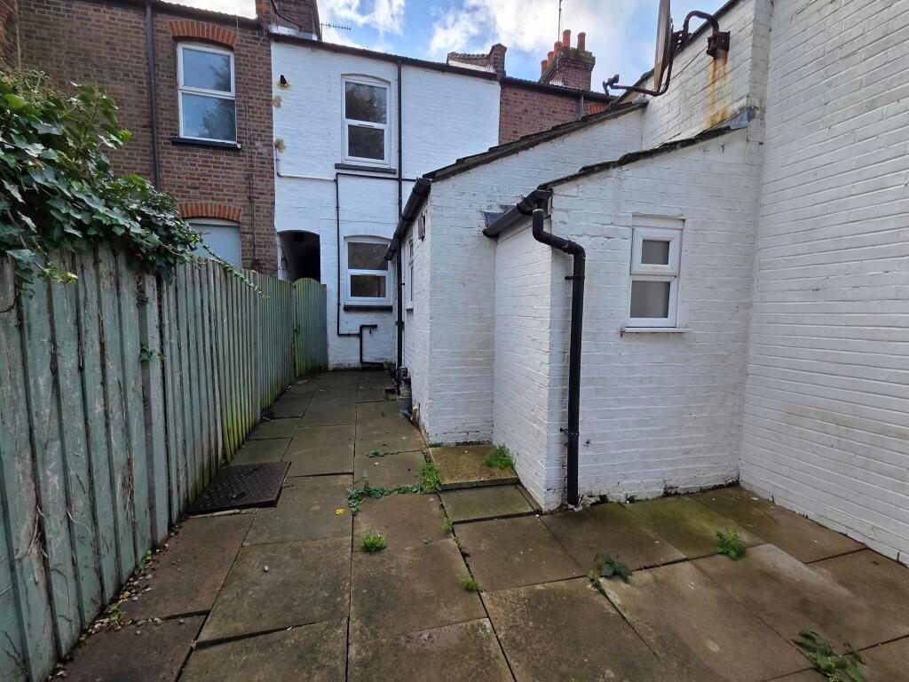 Whats App Image 2025-12-12 at 11.50.47 PM (4).jpeg