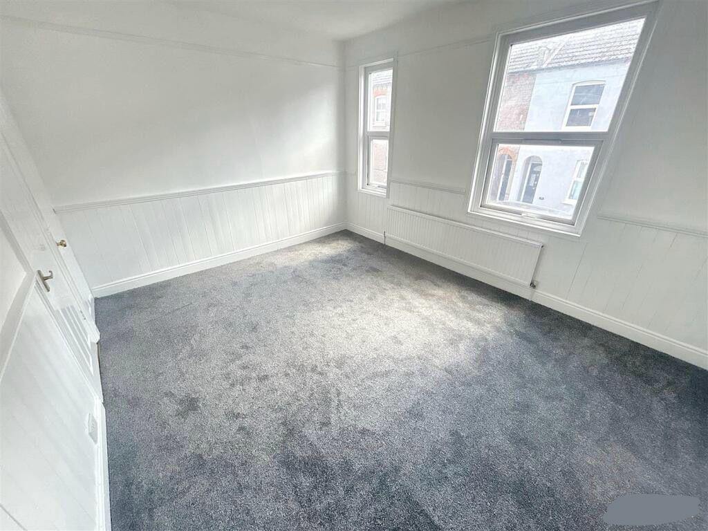 Whats App Image 2025-12-12 at 11.50.48 PM.jpeg