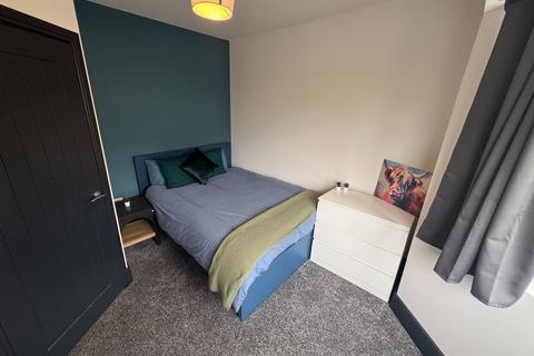 undefined, HMO Room 2, 063 The Crescent