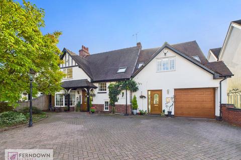 6 bedroom semi-detached house for sale, Elmdon Lane, Marston Green, Birmingham, B37