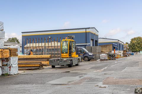 Warehouse to rent, 227 Gosbecks Rd Colchester CO2 9JT