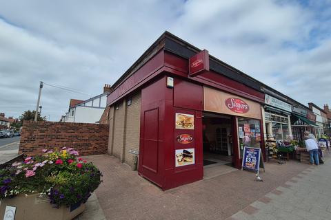 Retail property (high street) to rent, 32 Banks Rd Wirral CH48 0RD
