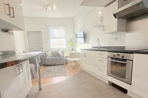 4 bedroom house to rent, Nottingham NG7