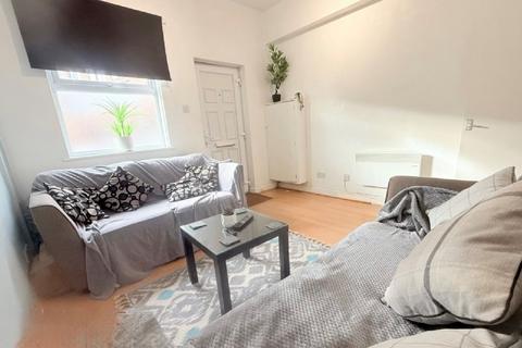 4 bedroom house to rent, Nottingham NG7