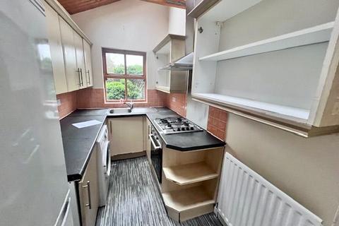 3 bedroom end of terrace house for sale, 68 Blake Street Walkley Sheffield S6 3JR