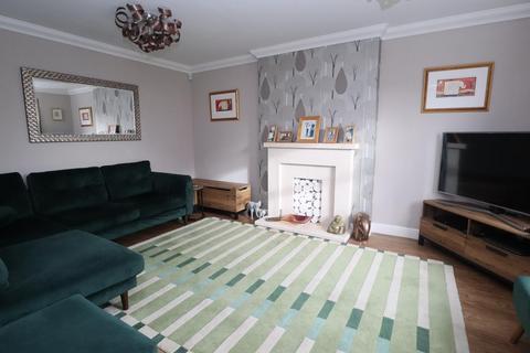 4 bedroom detached house for sale, Bowen Way, Coulsdon