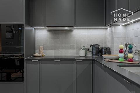 undefined, Coppermaker Square, Aarons Building, E20