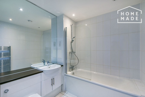 2 bedroom apartment to rent, Zenith Close, NW9