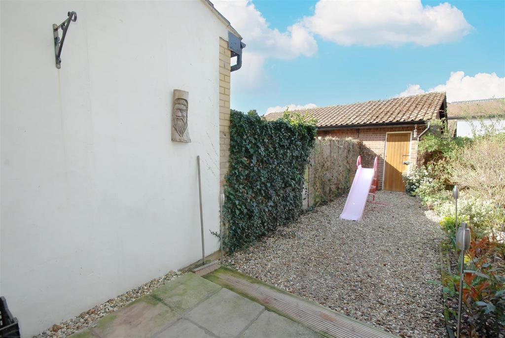 Rear Garden.jpg